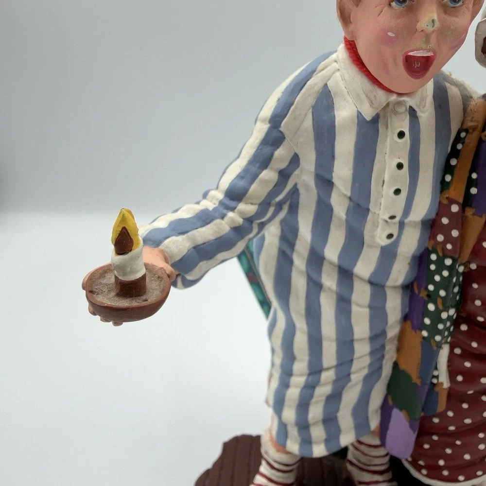 Vintage Dept‎ 56 Mama In Her Kerchief Papa In His Cap Christmas Figurine 7.5'in